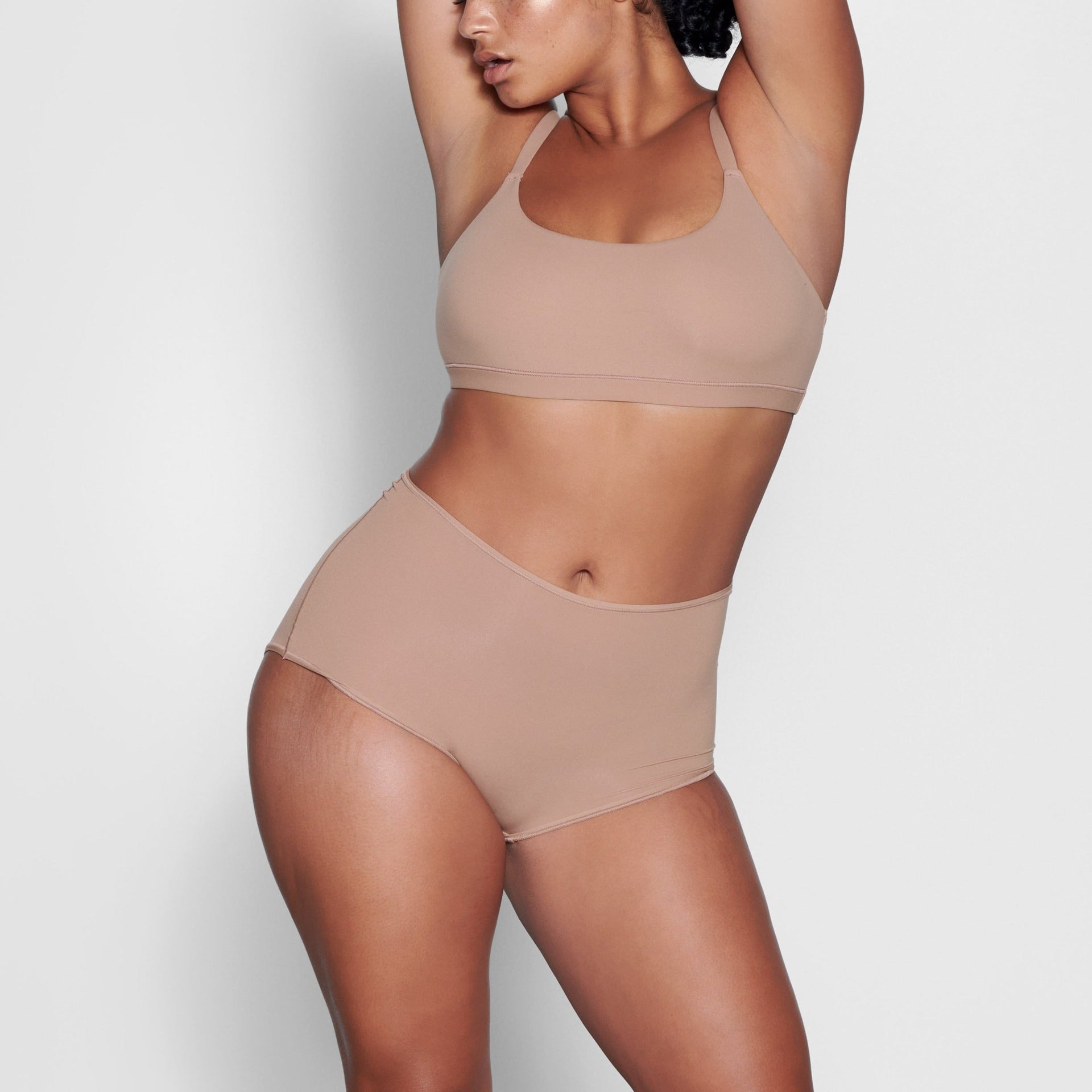 FITS EVERYBODY BOY SHORT | SIENNA