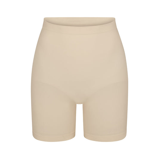 SEAMLESS SCULPT MID THIGH SHORT | SAND