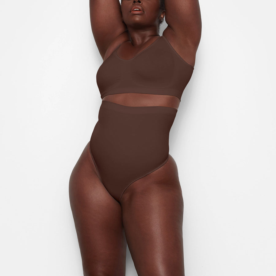 SEAMLESS SCULPT HIGH-WAISTED THONG | COCOA