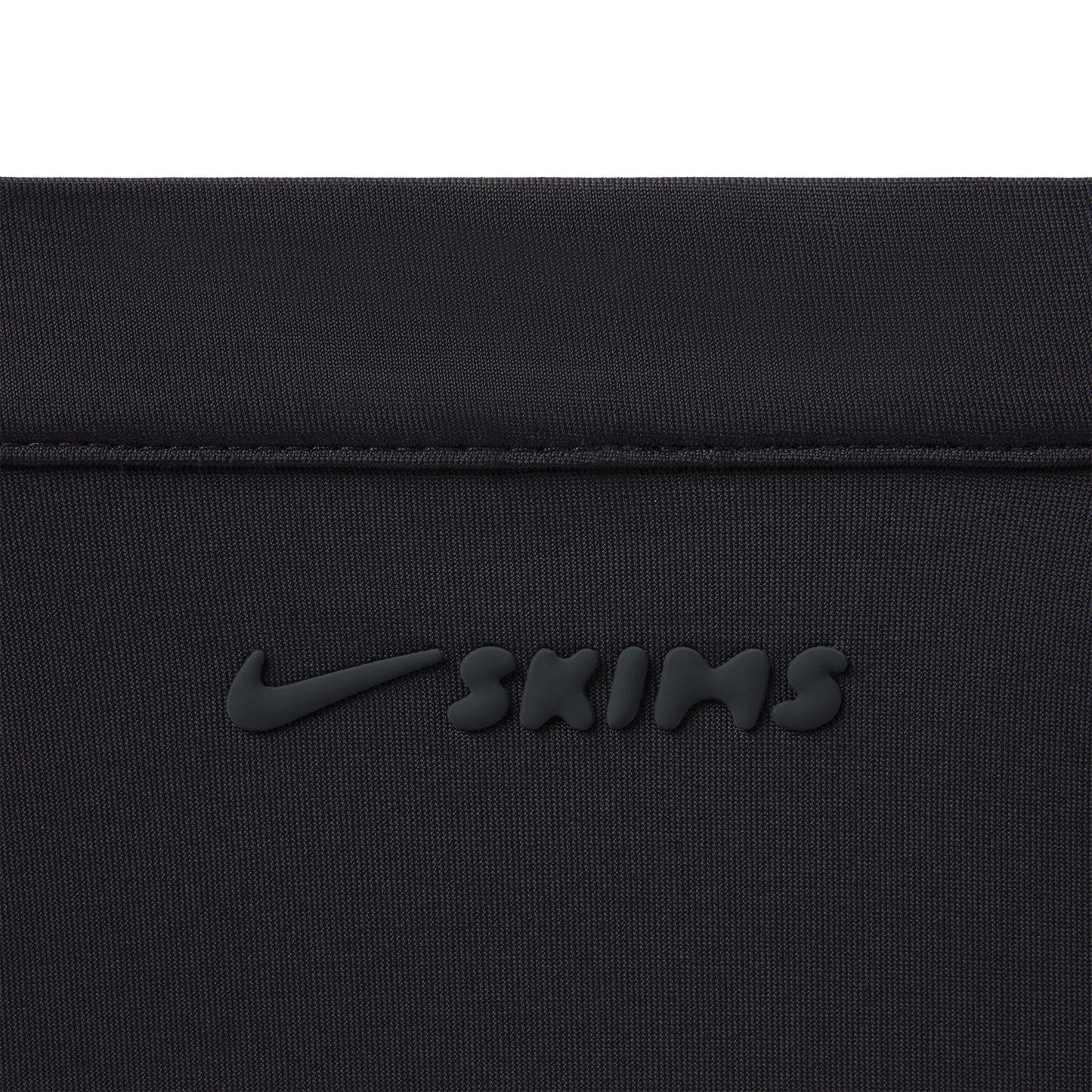 NikeSKIMS SHINE BONDED WAIST 5" BIKER SHORT | OBSIDIAN