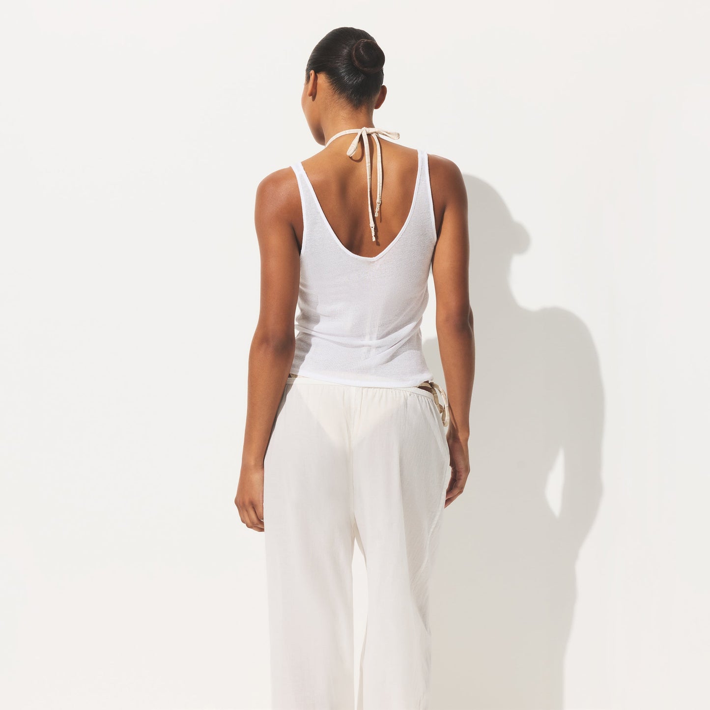 SHEER RIB V NECK TANK | SNOW