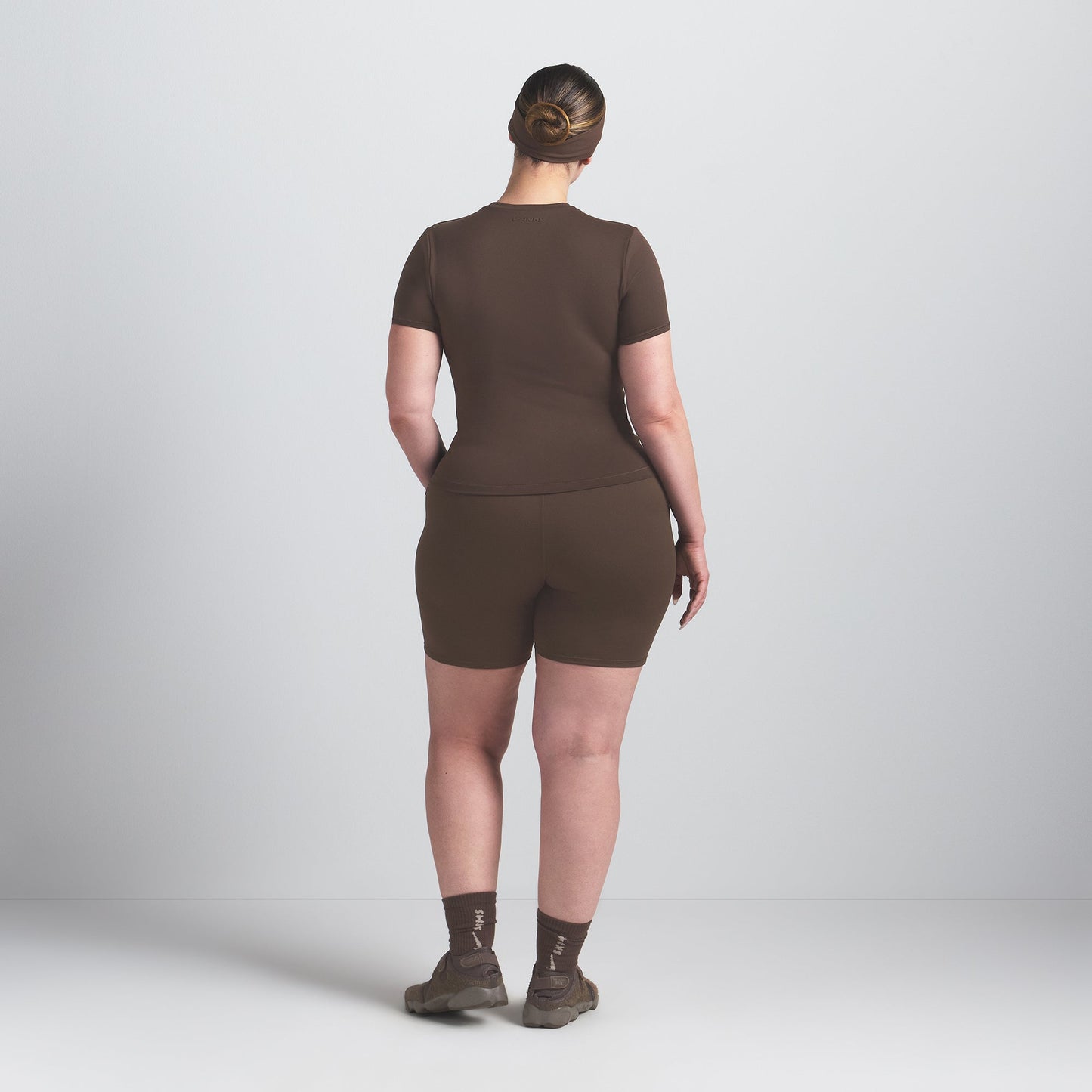 NikeSKIMS MATTE PADDED BABY TEE | DARK SEPIA