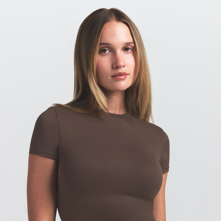NikeSKIMS MATTE PADDED BABY TEE | DARK SEPIA