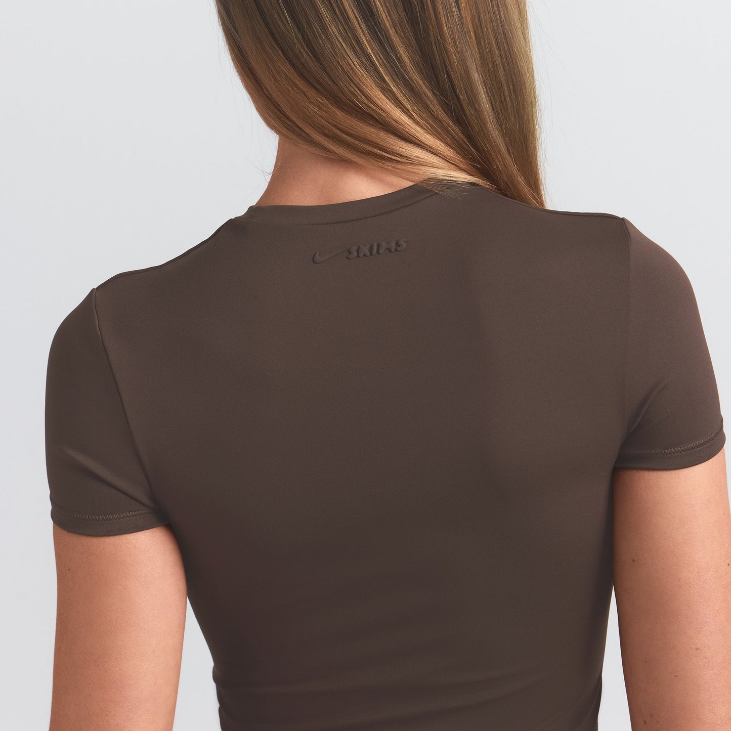 NikeSKIMS MATTE PADDED BABY TEE | DARK SEPIA