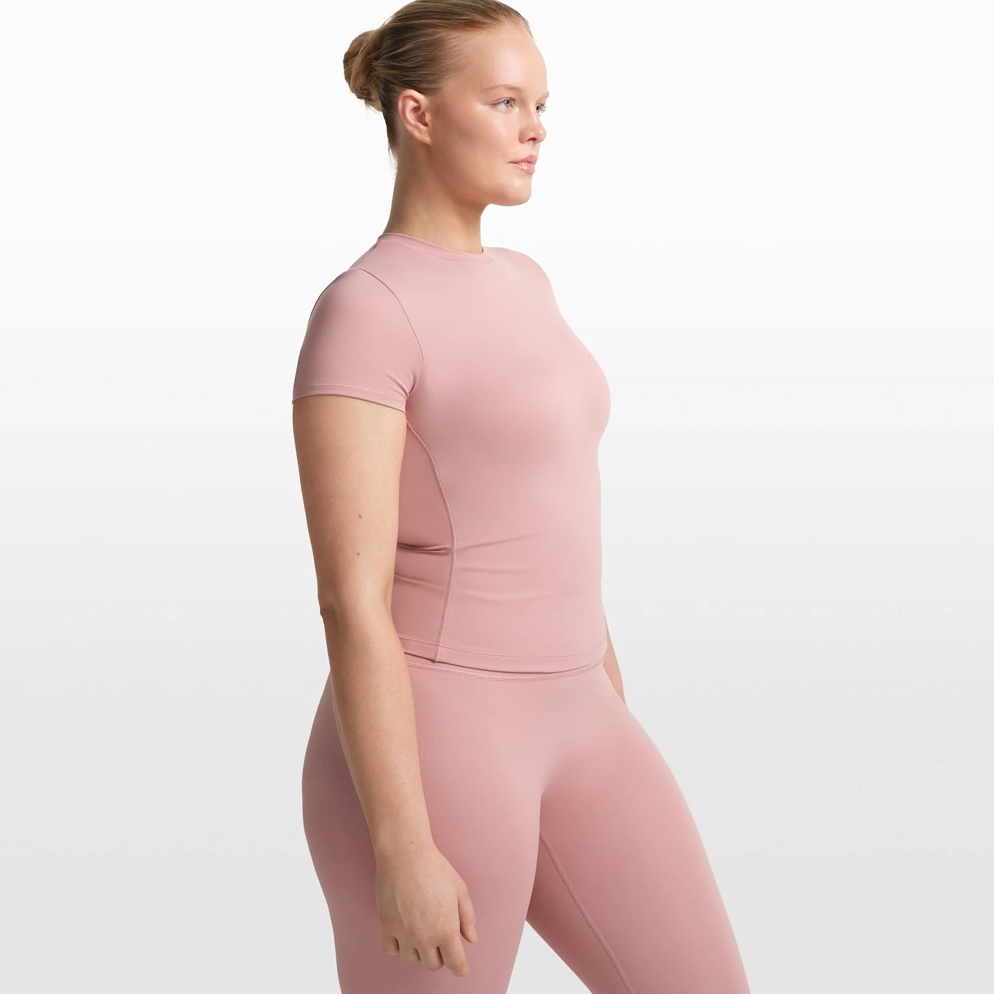 NikeSKIMS MATTE PADDED BABY TEE | HIMALAYAN