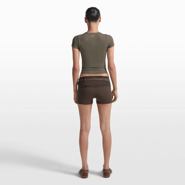 NikeSKIMS RIBBED SEAMLESS BABY TEE | DUSTY OAKMOSS