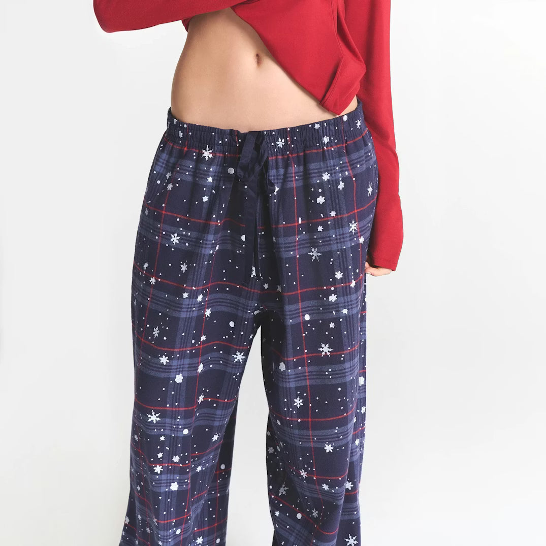 CACTUS PLANT FLEA MARKET X SKIMS SKIMS SLEEP FLANNEL PANT SET | SANTAS FAVORITE BRICK PRINT