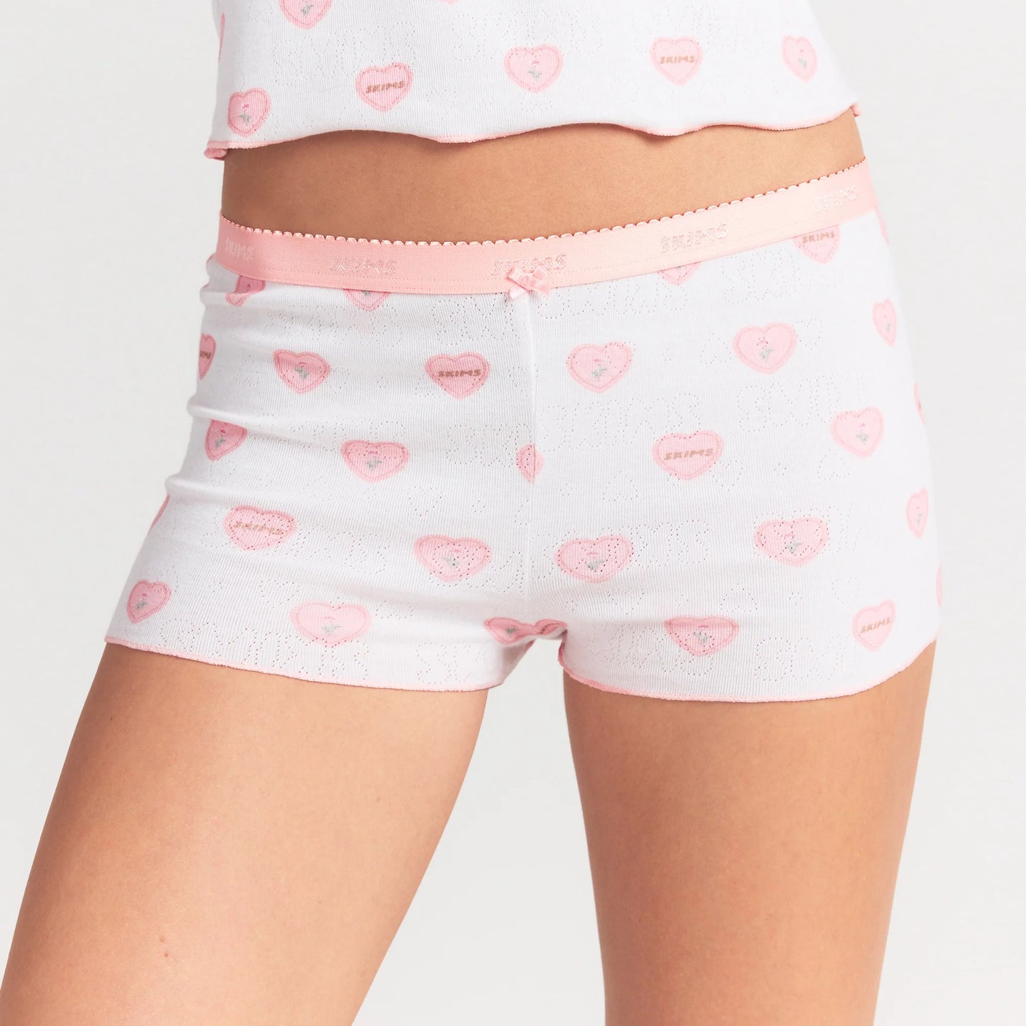 LOGO POINTELLE BABY TEE AND MICRO SHORT SET | SNOW LACE HEARTS