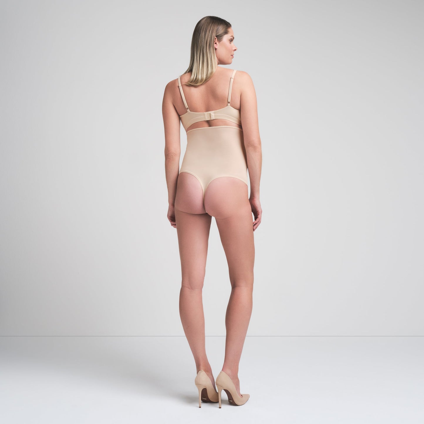 FITS EVERYBODY MATERNITY HIGH-WAISTED THONG | SAND