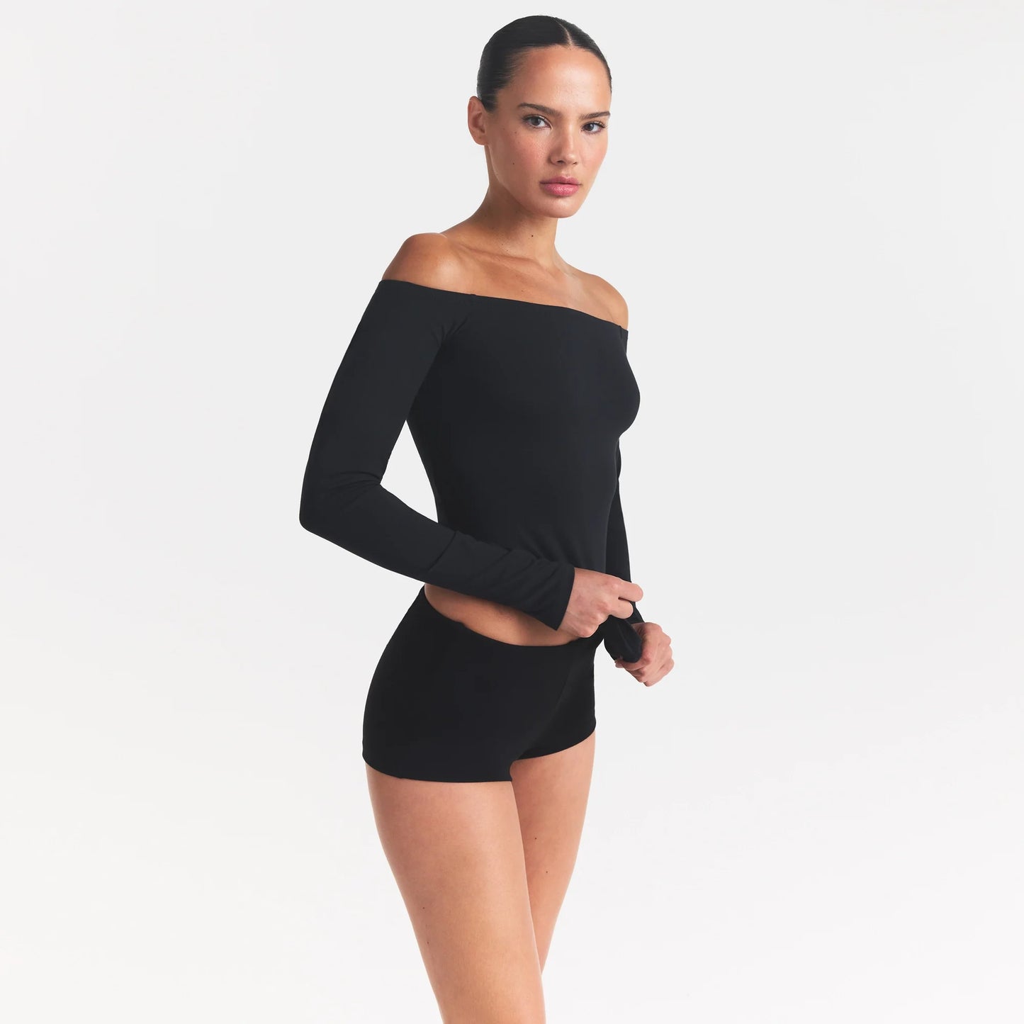 SMOOTH LAYERS OFF THE SHOULDER TOP | OBSIDIAN