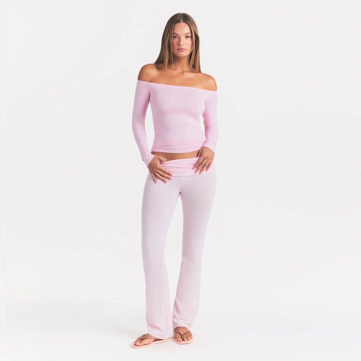 SMOOTH LAYERS OFF THE SHOULDER TOP | PEONY