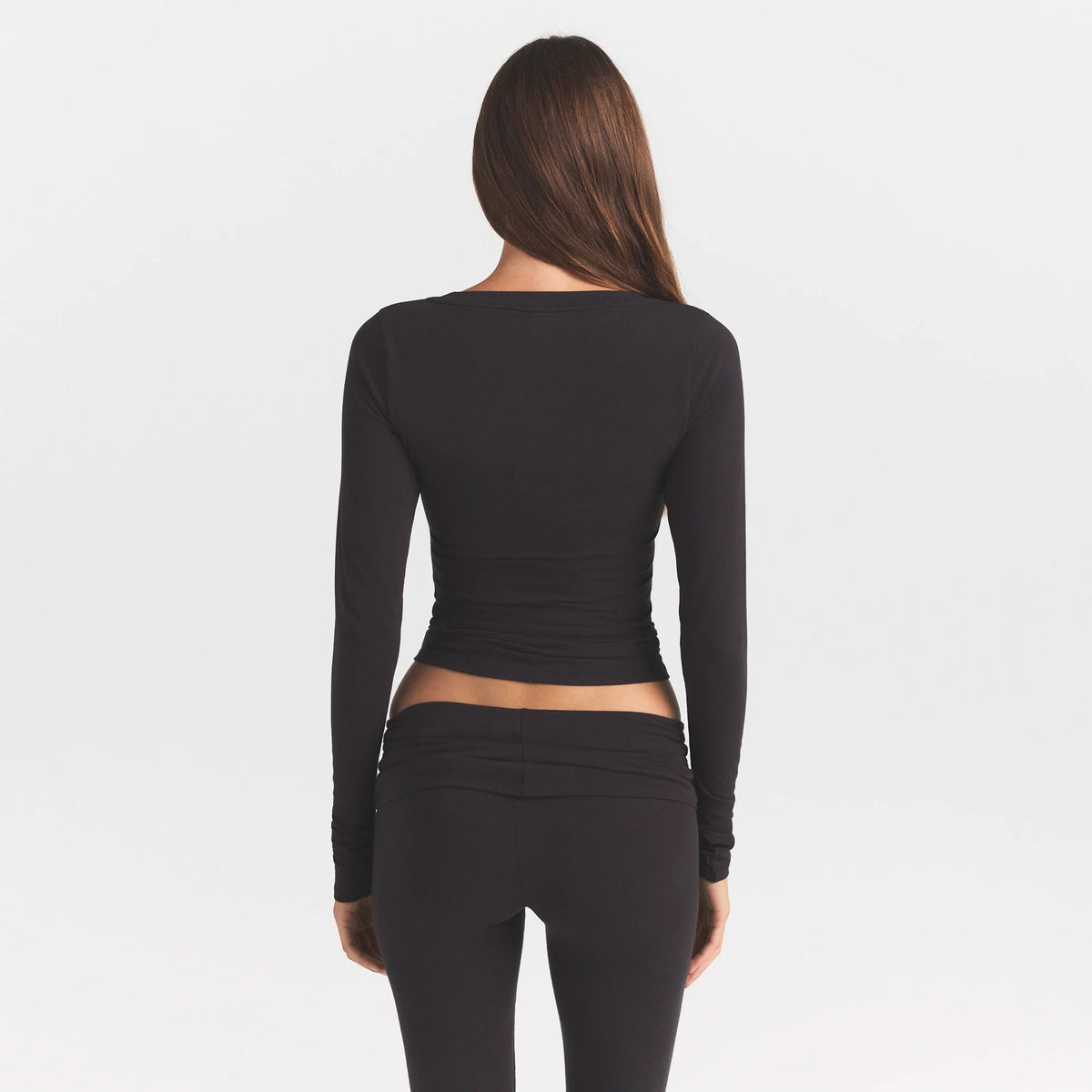 COTTON JERSEY V NECK LONG SLEEVE TOP  | SOOT