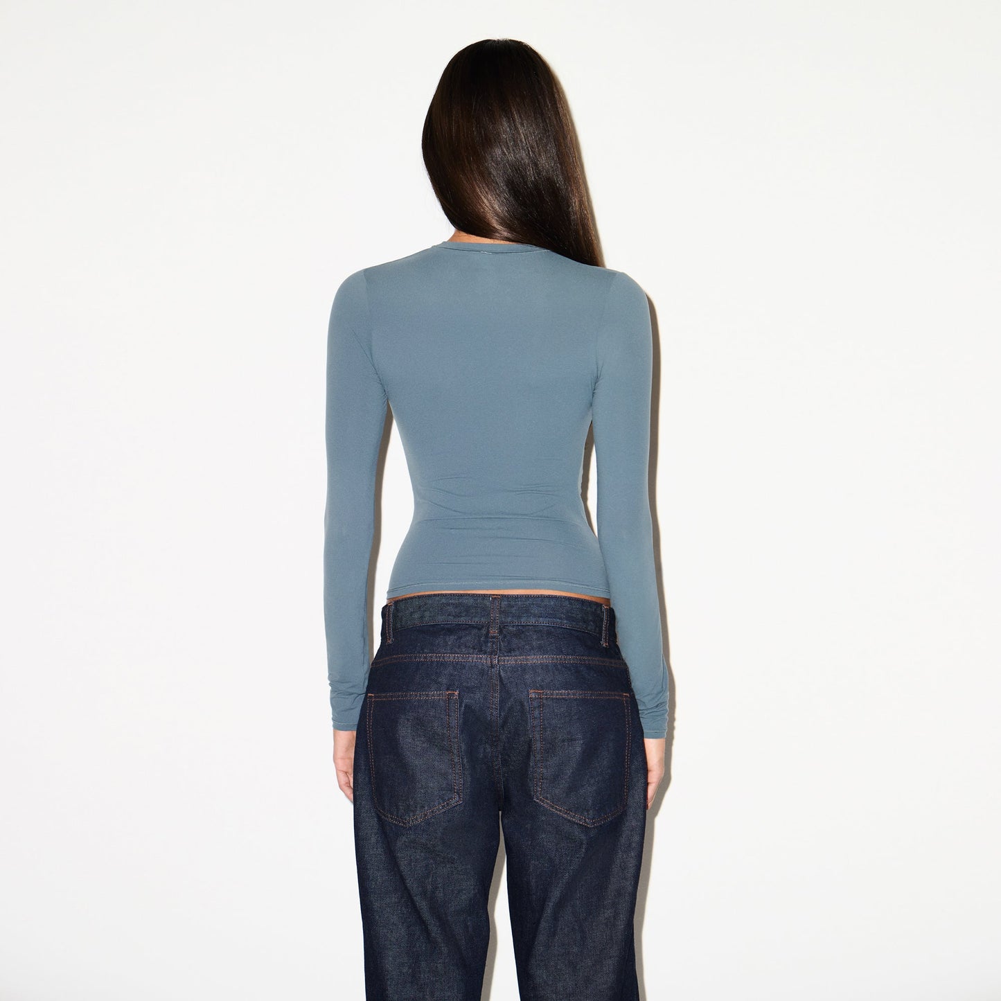 FITS EVERYBODY LONG SLEEVE T-SHIRT | ZIRCON