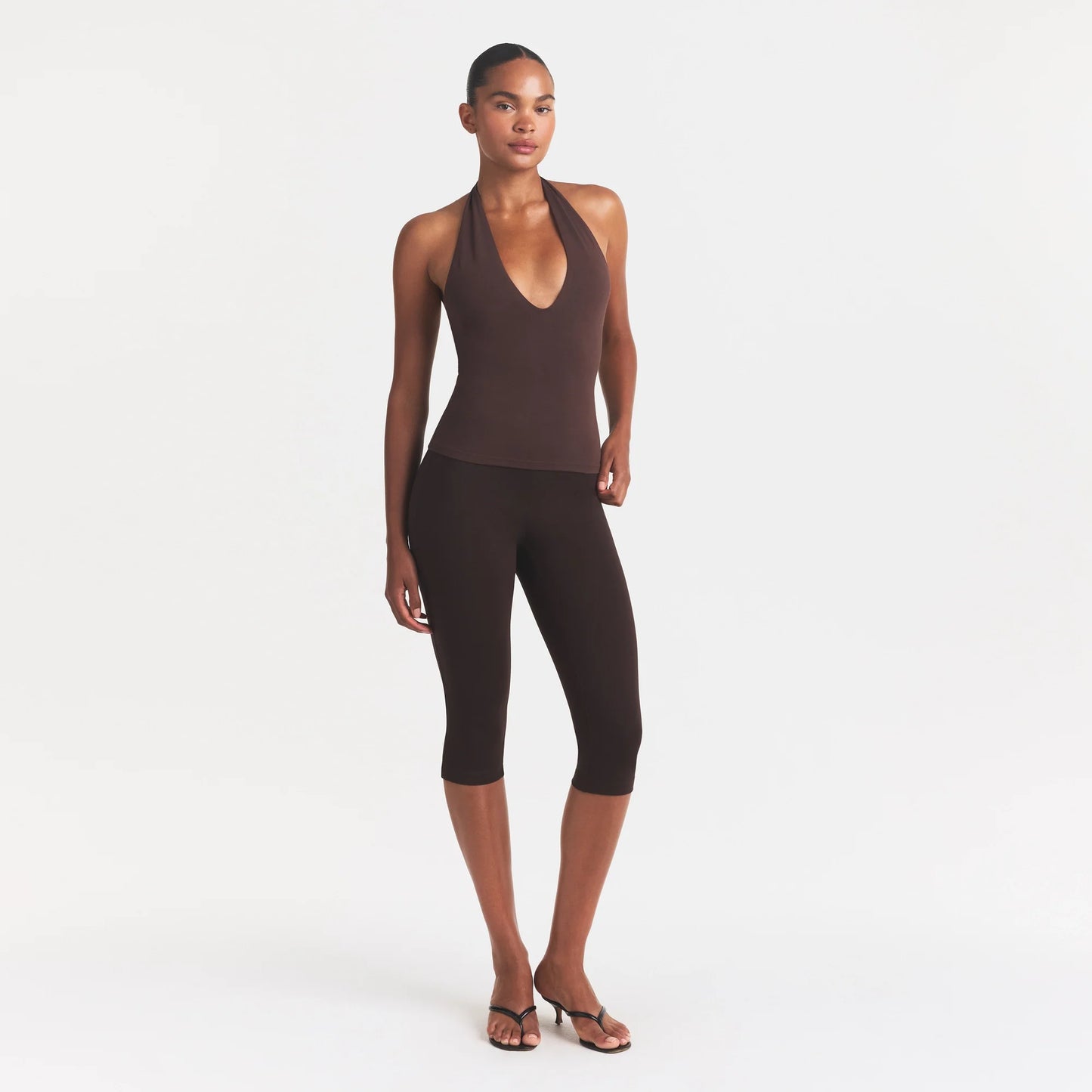 SMOOTH LAYERS HALTER TOP | COCOA