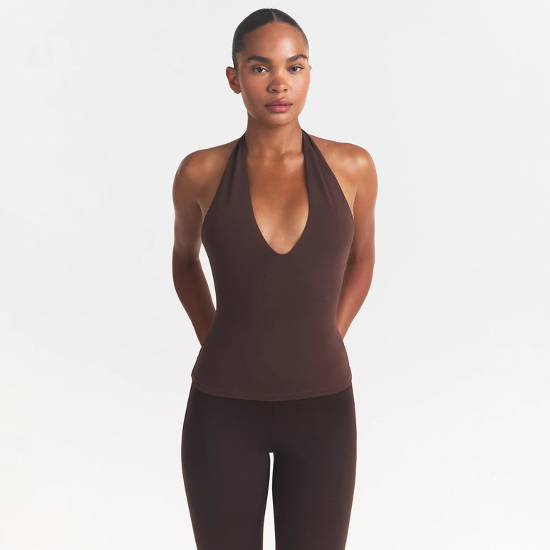 SMOOTH LAYERS HALTER TOP | COCOA
