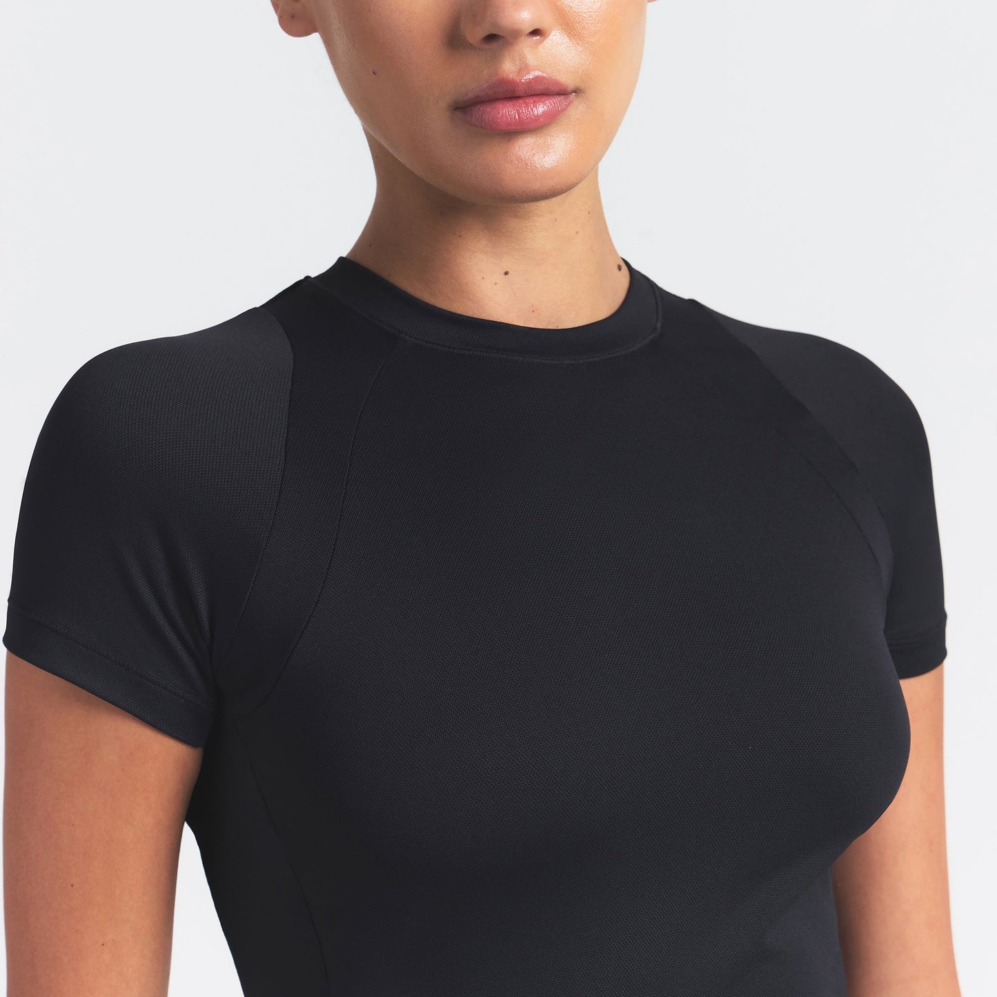 NikeSKIMS AIRY BABY TEE | OBSIDIAN