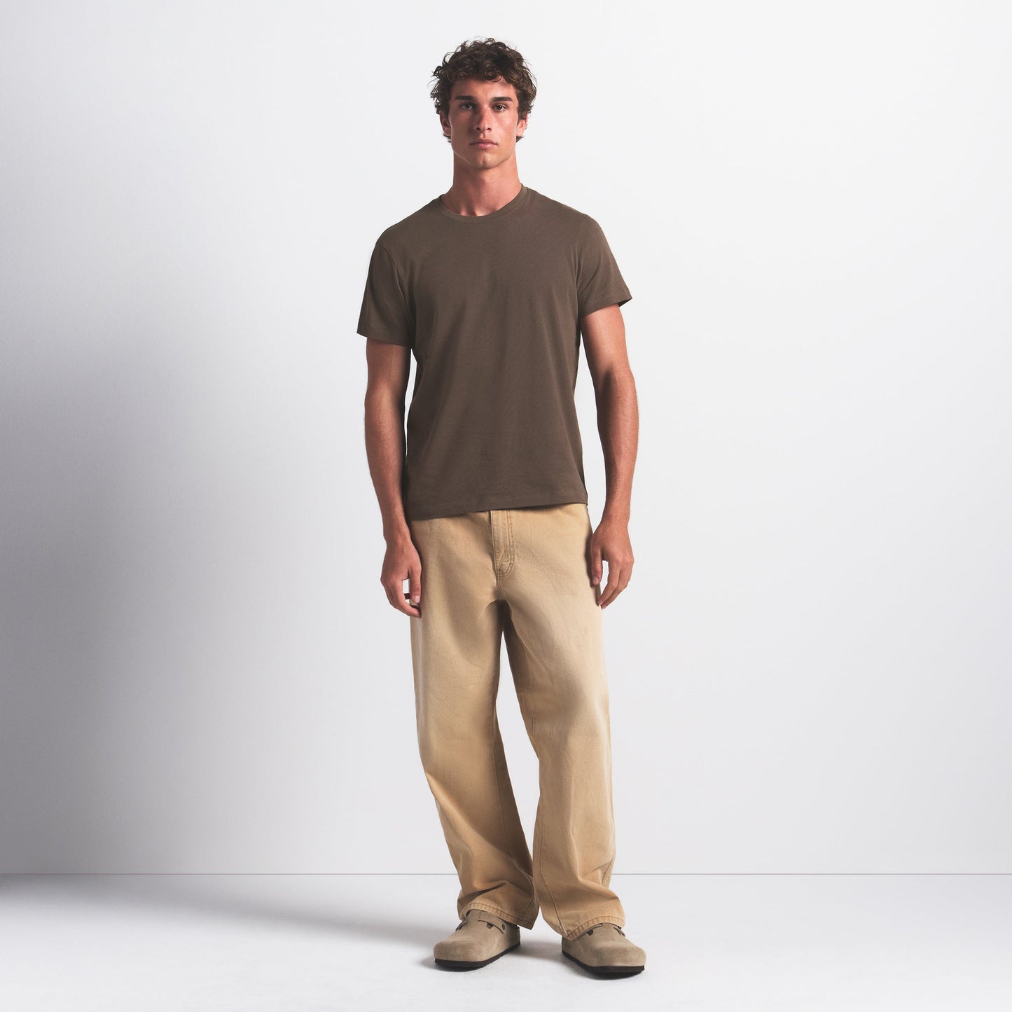 SKIMS COTTON MENS CLASSIC T-SHIRT | DRIFTWOOD