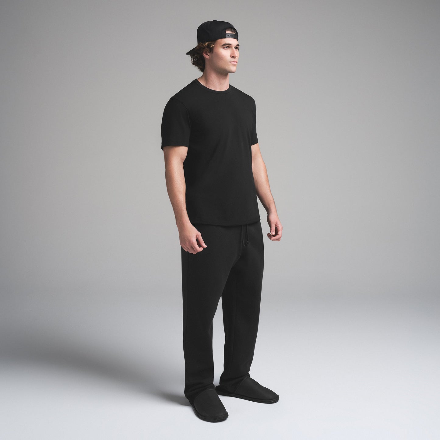 SKIMS COTTON MENS CLASSIC T-SHIRT | ONYX