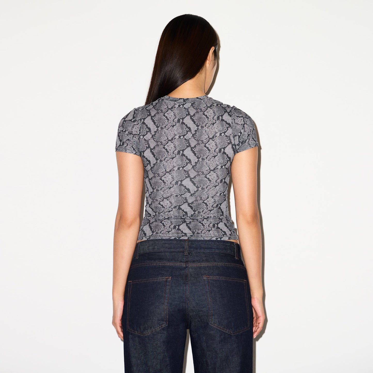 FITS EVERYBODY T-SHIRT | SHADOW SNAKE PRINT